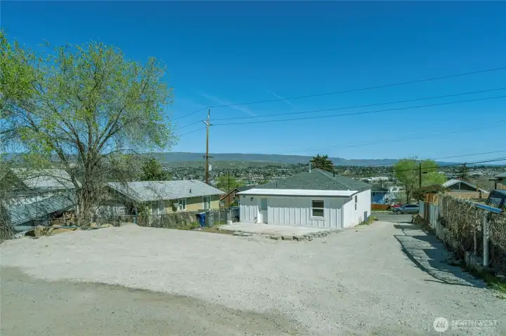 Alley access, rear parking