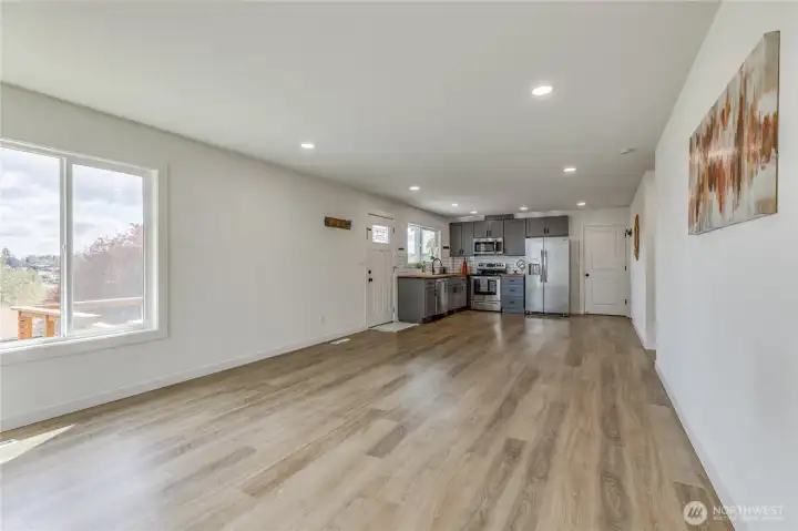 Lovely natural light in this space