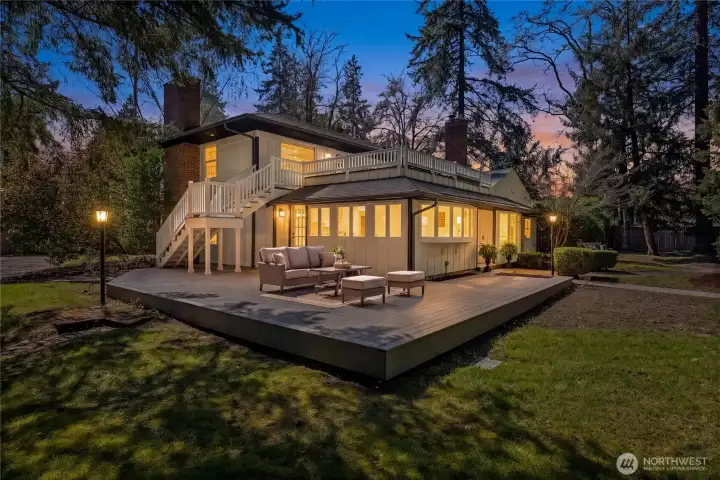 Both lower and upper deck connect and overlook the Pickleball court