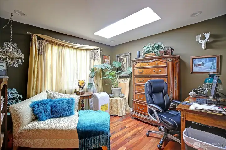 Master suite has additional side room
