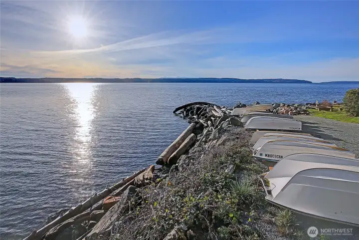 Private HOA beach down Summerland rd
