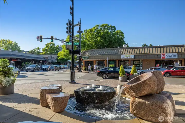 Ideally located just steps away from downtown Kirkland’s vibrant dining and shopping scene. Ideally located just steps away from downtown Kirkland’s vibrant dining and shopping scene.
