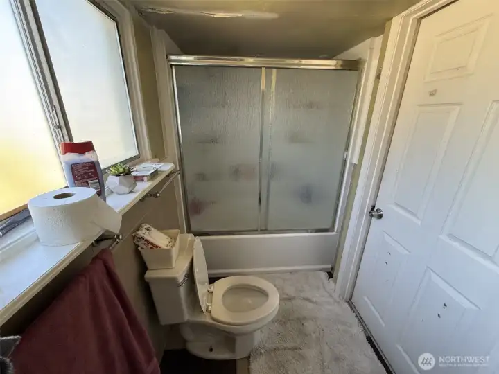 Bathroom Bathroom