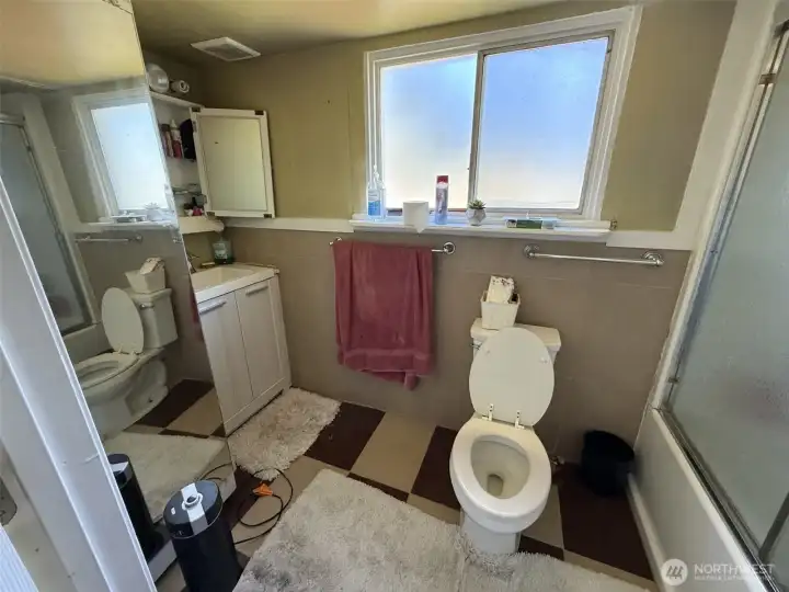 Bathroom Bathroom