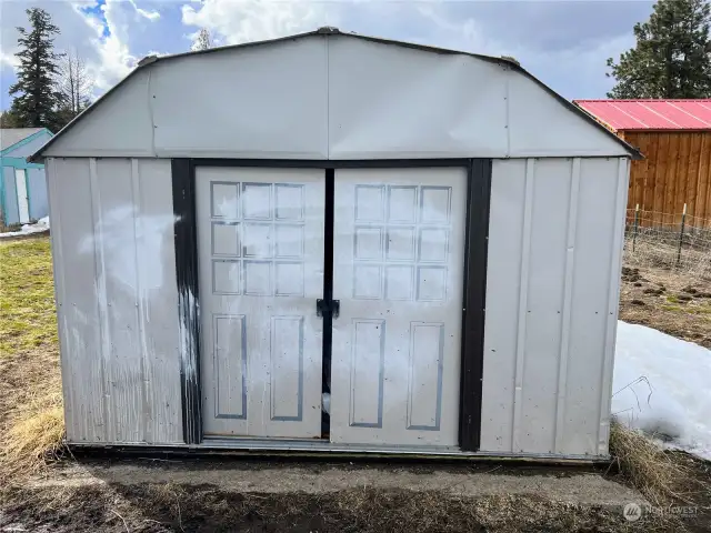 Convenient storage shed.