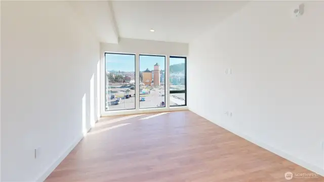 2nd Bedroom