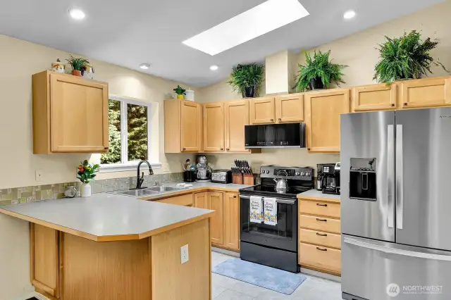 Kitchen that includes All Appliances!