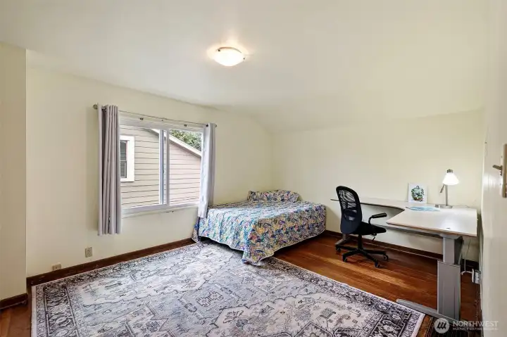 upstairs bedroom 1