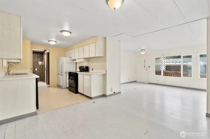 Dinning area looking into the kitchen and living room.