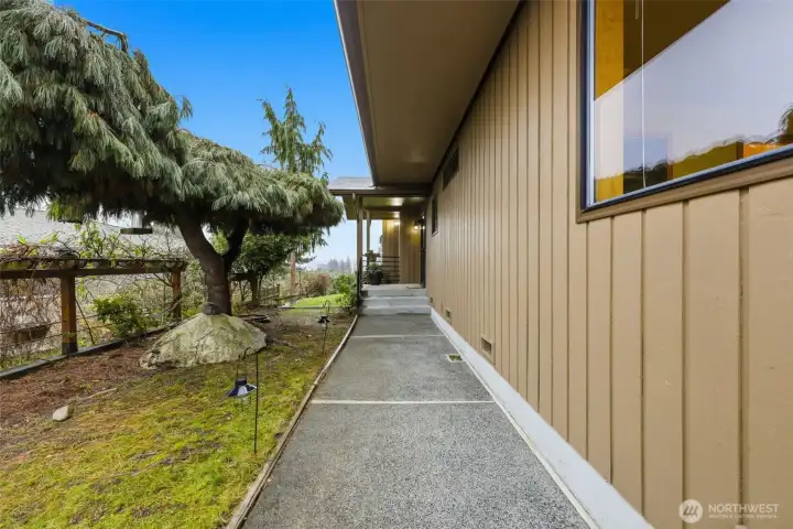 Front yard and entry, low maintenance