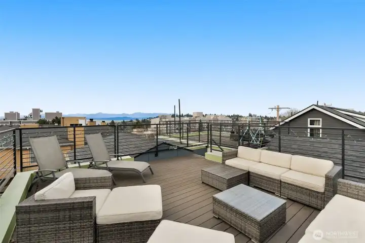 Exceptional West facing Puget Sound views