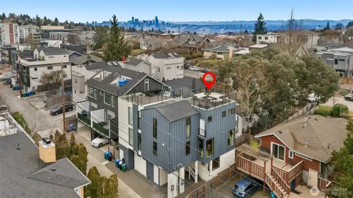 Private setting but close to it all, Welcome to West Seattle