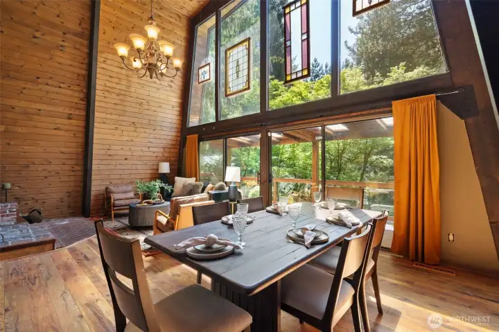 Dining Room/Patio