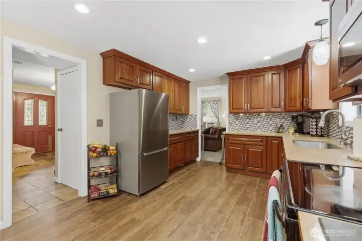 Extra spacious kitchen lots of areas for meal preparation.