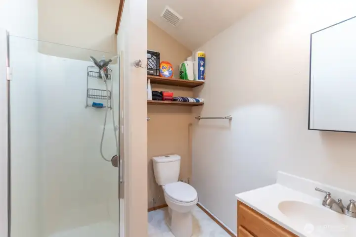 Studio Bathroom Studio Bathroom