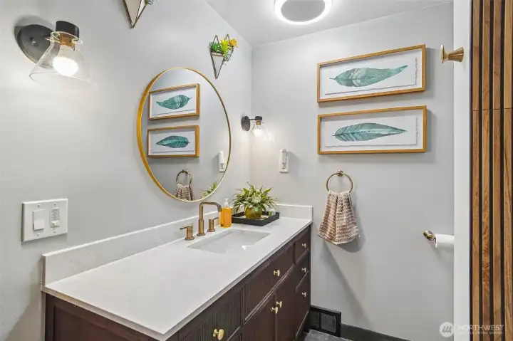 Full Bathroom