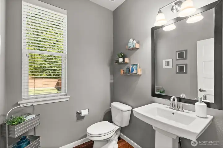 1/2 bathroom off mudroom 1/2 bathroom off mudroom