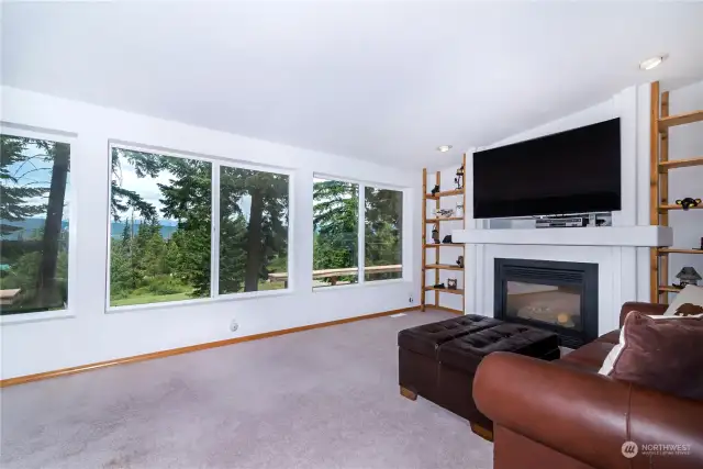 Front Room with Picture Windows