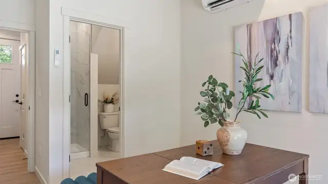 3/4 bath on entry level .