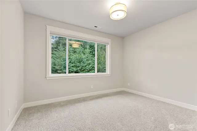 2nd Bedroom (on this side)