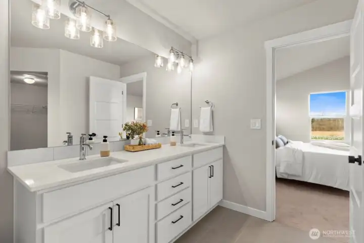 Photographs are for illustrative purposes only. Features, finishes, interior/exterior colors, landscaping and floorplan shown may vary from actual homes built.