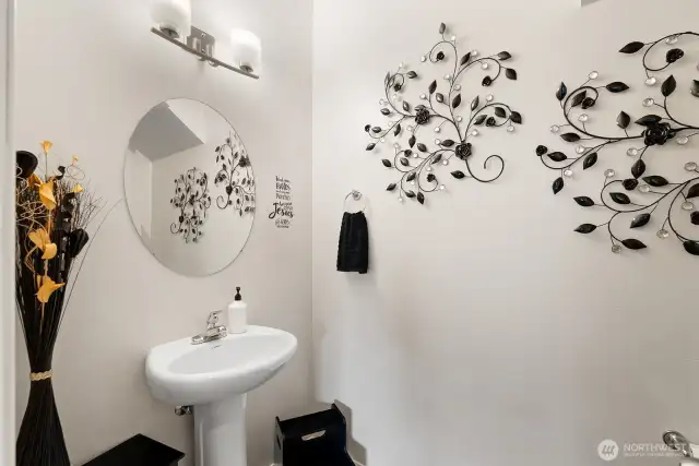 Main floor guest 1/2 bath