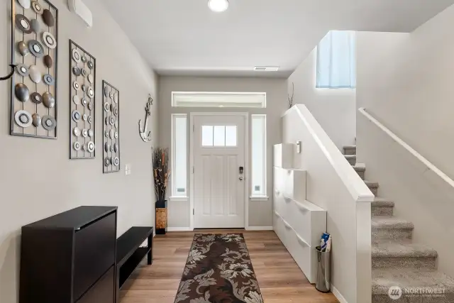 Lovely foyer