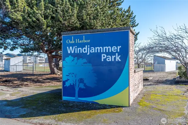 Windjammer Park is just down the road.