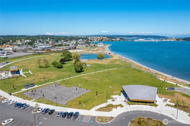Full view of Windjammer Beach front park.