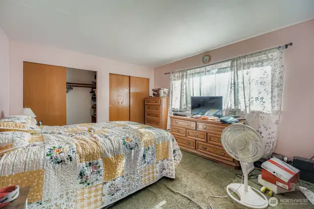 Upstairs spacious primary bedroom