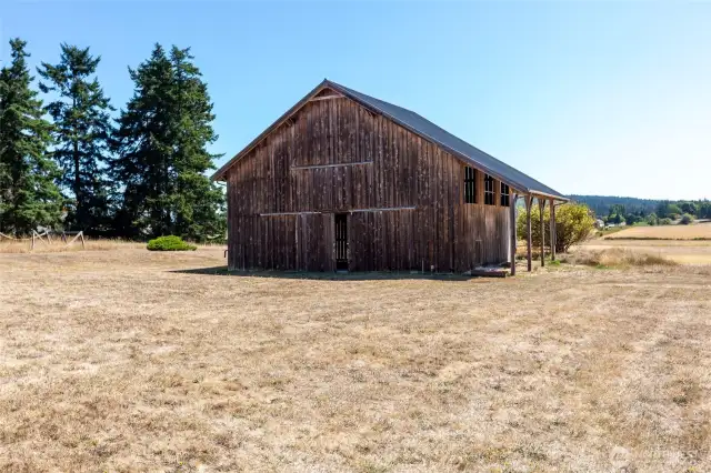 Ah, the barn!