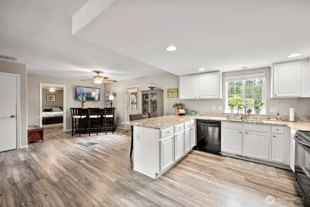 Open floor plan, open concept.