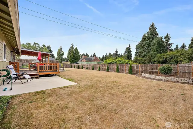 This yard has so many possibilities.