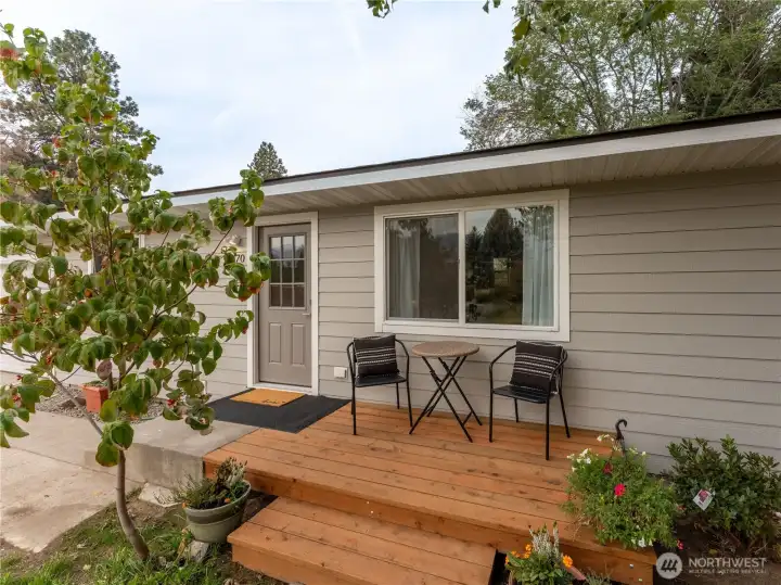 Front deck