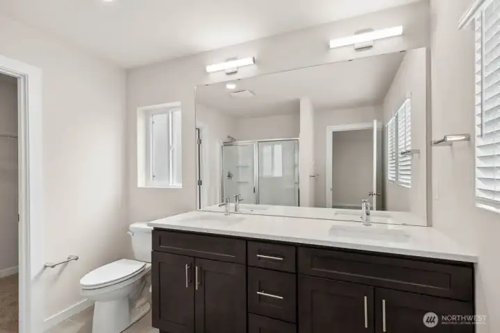 Photos are for representation only.  Features, colors, and selections may differ from photograph. See site agent for details.