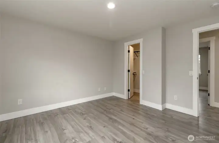 Primary Bedroom - Upper Level