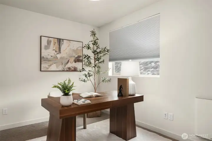 Office/Bed 3rd Floor