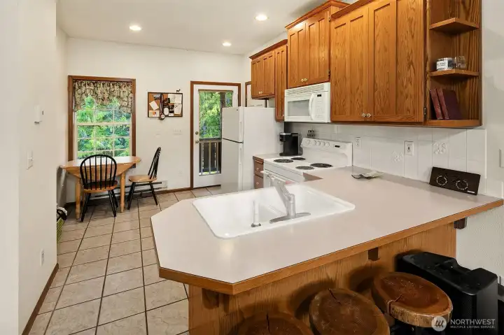 Studio apartment above barn, all appliances stay, There is a 3/4 bath up here too (not pictured)