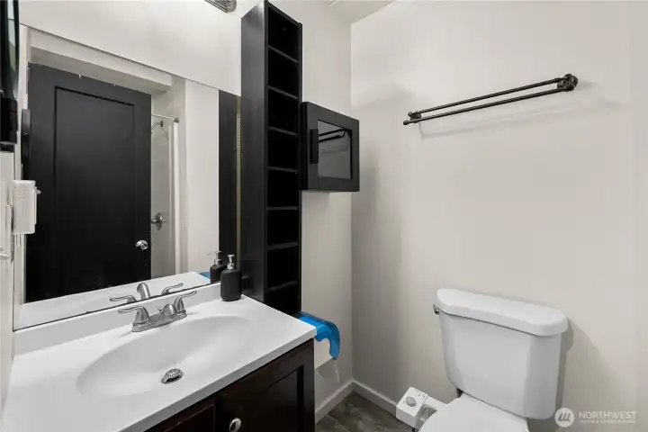 3/4 Bath 3/4 Bath
