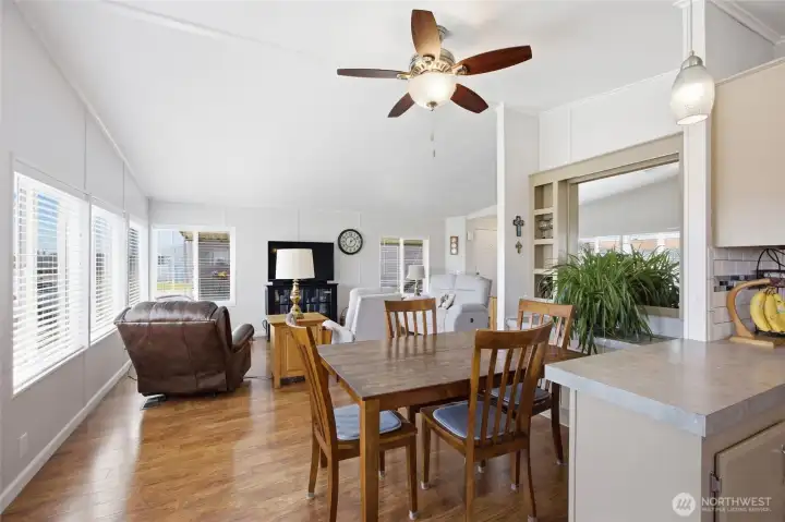 dining room to living room