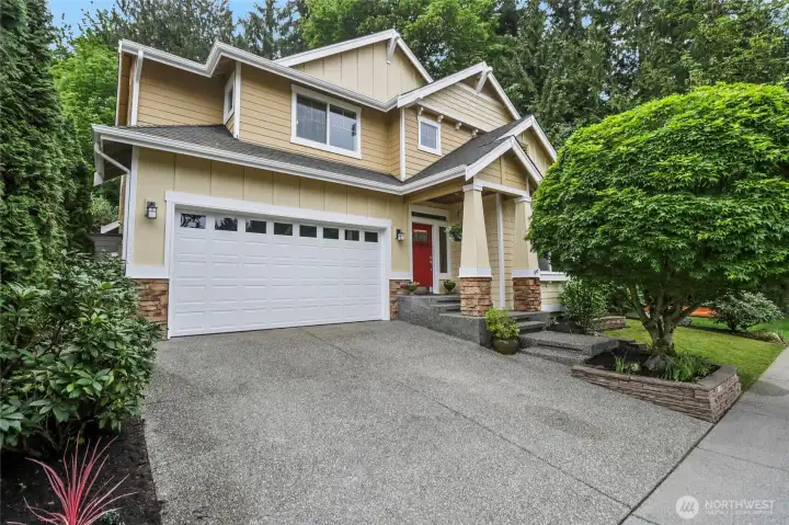Ideally situated next to a greenbelt & 2 houses away from the playground!
