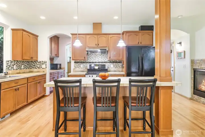 Spacious kitchen island with seating.