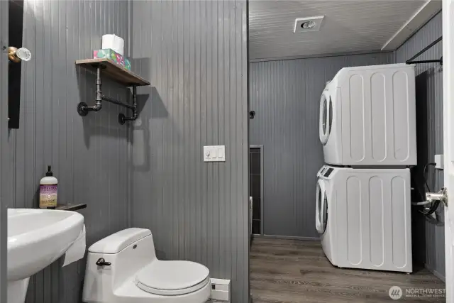 Lower level full bath. Washer and Dryer stay!