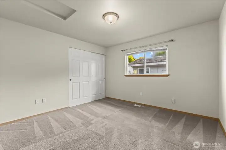 2nd Bathroom