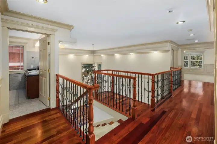 Beautiful Baluster Staircases