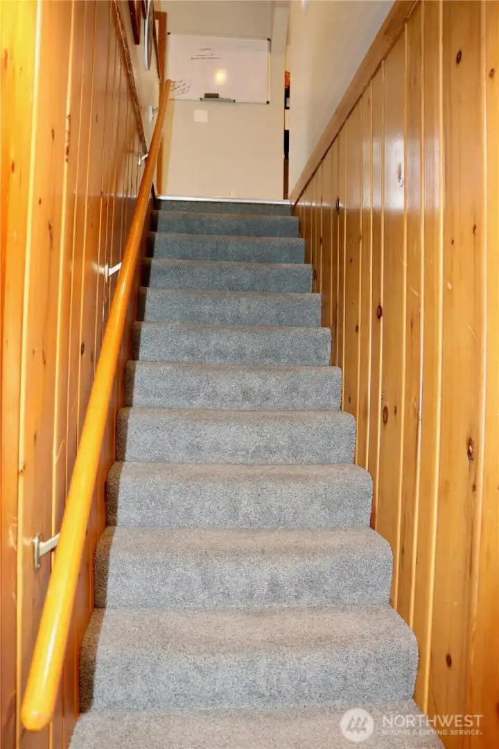 stairway to main level