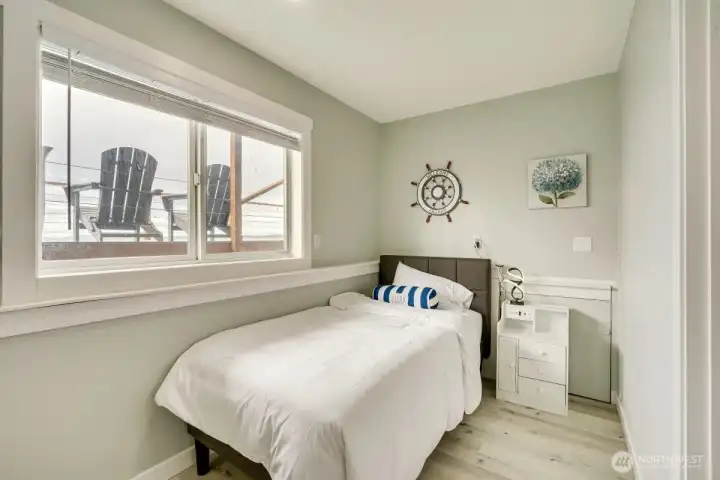 Lower Level Bonus Room