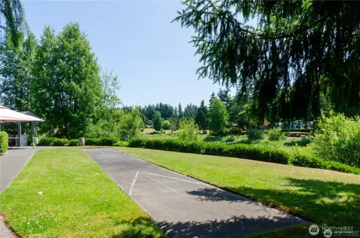 The Lakes grounds by the Clubhouse