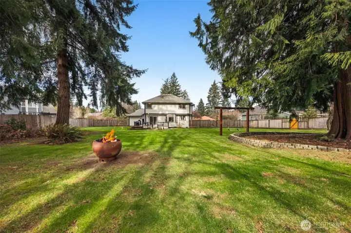 Expansive backyard Expansive backyard