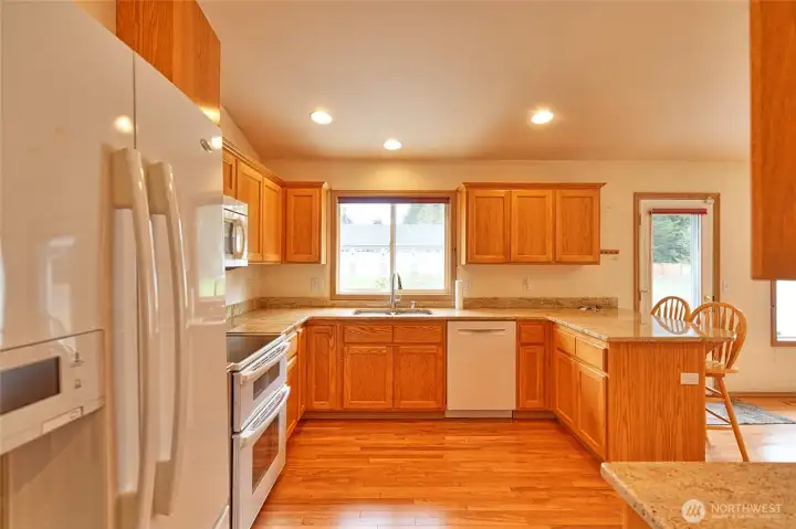Kitchen lots of cabin space